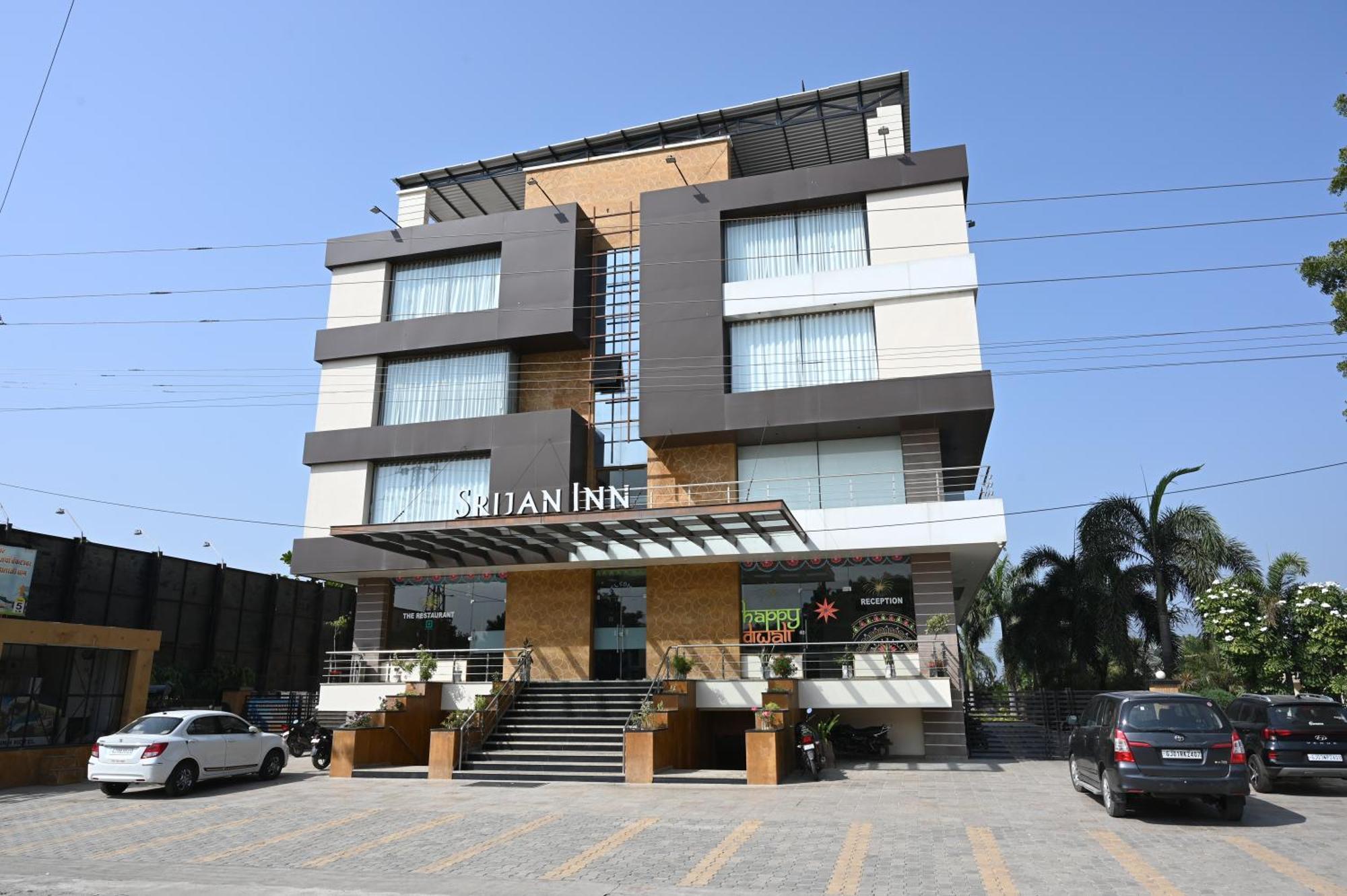Srijan Inn Ābu Road Esterno foto
